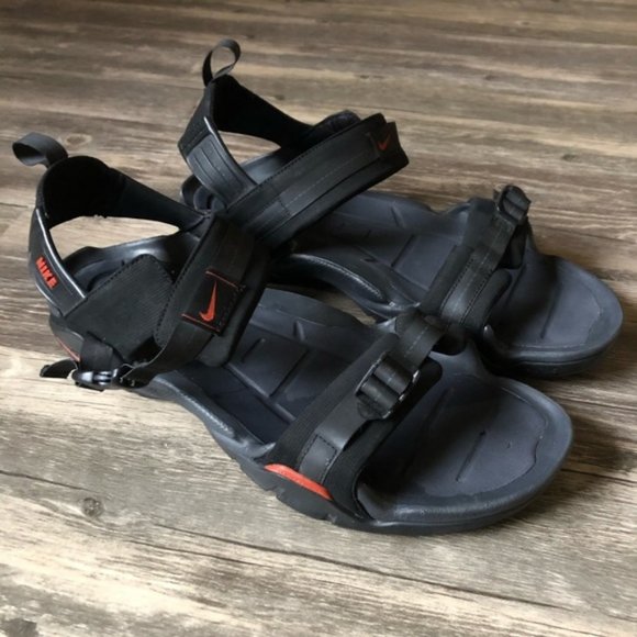 nike straprunner sandals